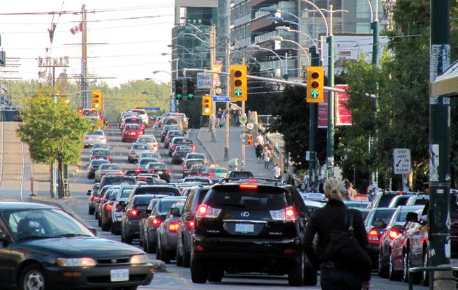 toronto-auto-traffic