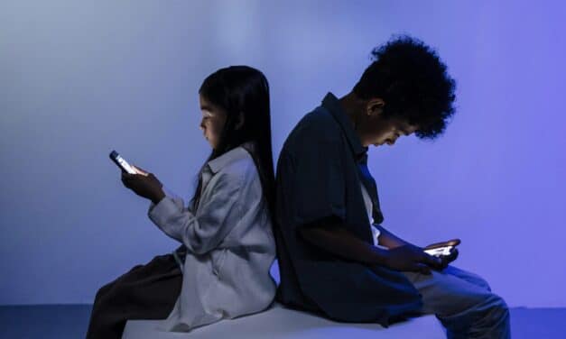 Essential Tips for Parenting in the Digital Age From the Experts at MediaSmarts